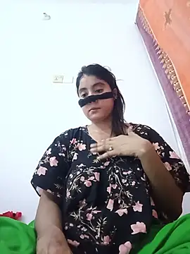 Snapshot of Hot_Angle chatting on 3, 7, 2026 Hot Angle online show from 3, 7, 2026