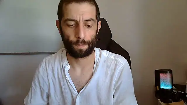 Snapshot of topg84 chatting on 30, 6, 2026 topg84 online show from 30, 6, 2026