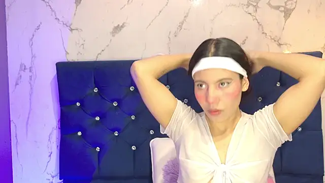 Dakotaa Johnson online show from 9, 5, 2026