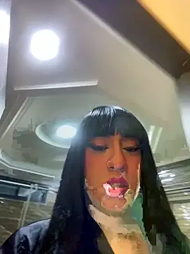 Snapshot of IsabellaDarrell_ts chatting on 3, 3, 2026 IsabellaDarrell ts online show from 3, 3, 2026