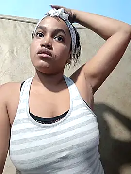 NahomiWalker  online show from 7, 11, 2025