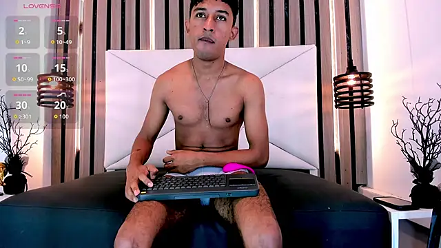 Snapshot of Natzuki_1 chatting on 12, 2, 2026 Natzuki 1 online show from 12, 2, 2026