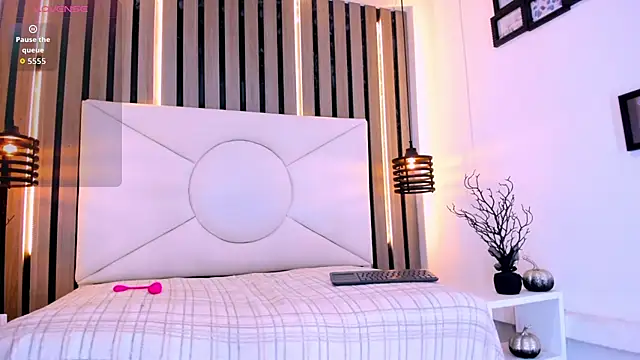 Snapshot of Natzuki_1 chatting on 5, 3, 2026 Natzuki 1 online show from 5, 3, 2026