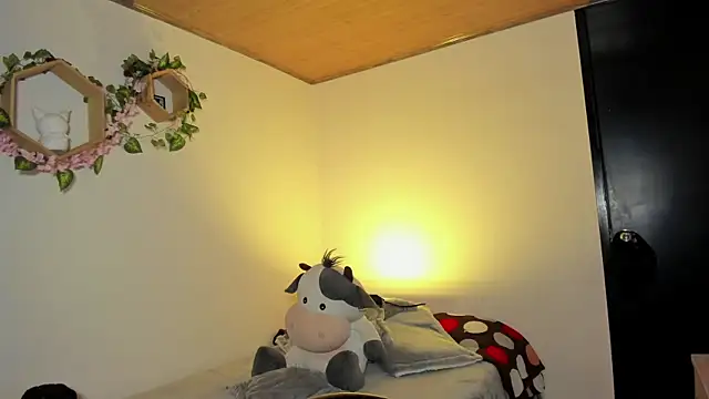 Snapshot of miku_st chatting on 8, 1, 2026 miku st online show from 8, 1, 2026