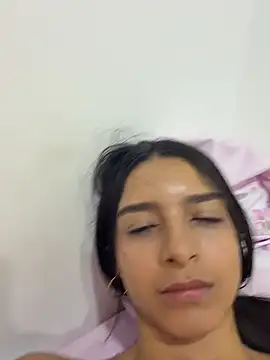Snapshot of violeta365 chatting on 8, 7, 2026 violeta365 online show from 8, 7, 2026