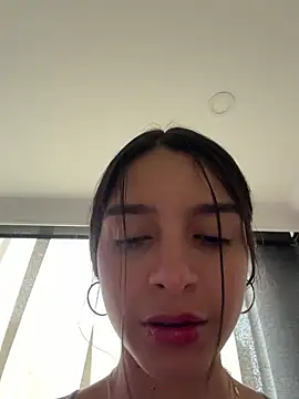 Snapshot of violeta365 chatting on 14, 7, 2026 violeta365 online show from 14, 7, 2026