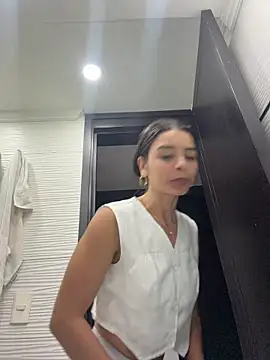 Snapshot of violeta365 chatting on 21, 7, 2026 violeta365 online show from 21, 7, 2026