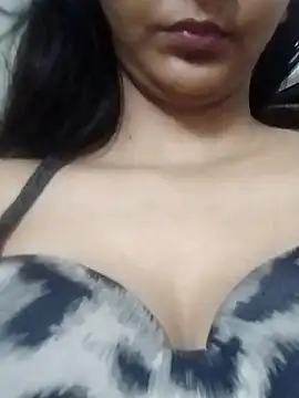 Aaliya BigBoobs 1 online show from 18, 1, 2026