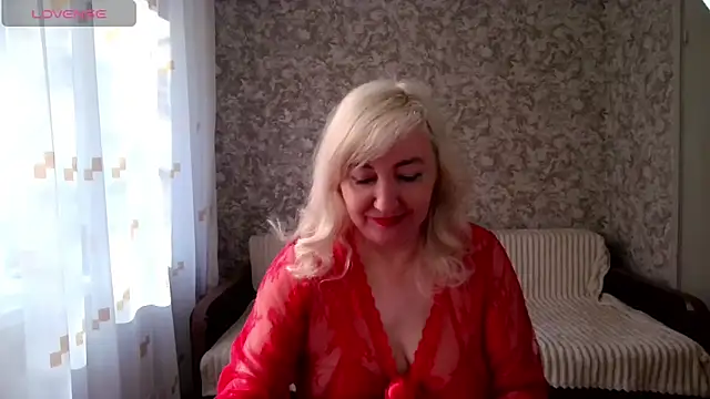 LadyKriss online show from 5, 5, 2026