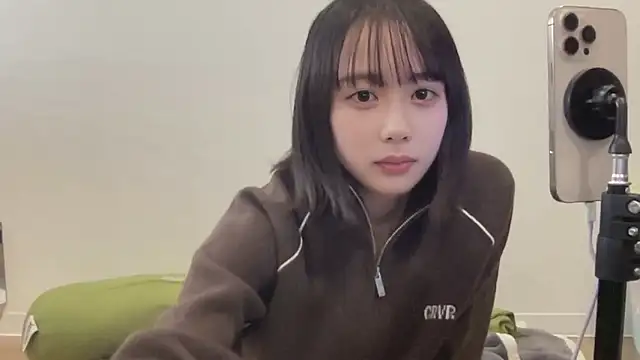 Snapshot of Mahocha1 chatting on 5, 11, 2025 Mahocha1 online show from 5, 11, 2025