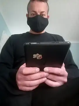 Imyourguy2025 online show from 5, 11, 2025