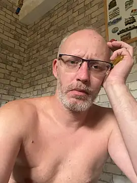 Cedric7653 online show from 5, 7, 2026
