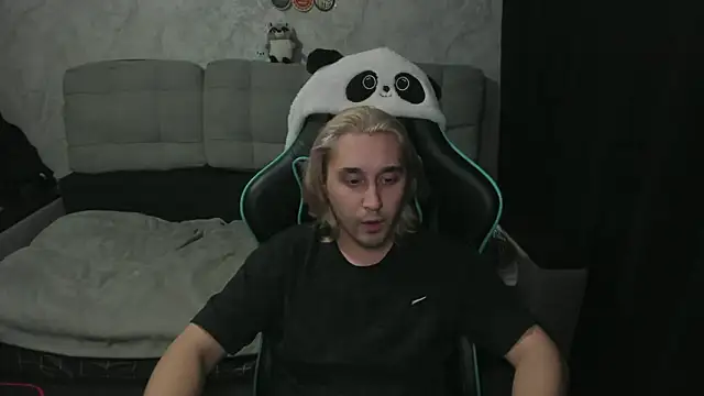 Pohyi  online show from 14, 3, 2026