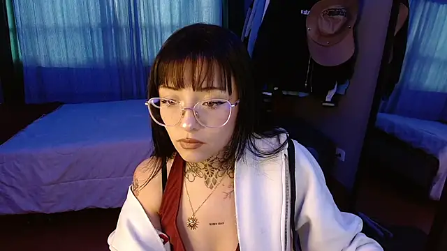 val azuna1 online show from 6, 11, 2025