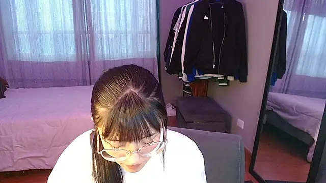 val azuna1 online show from 11, 11, 2025