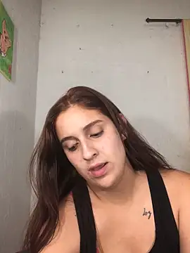 Snapshot of Zoey_sweet01 chatting on 2, 11, 2025 Zoey sweet01 online show from 2, 11, 2025