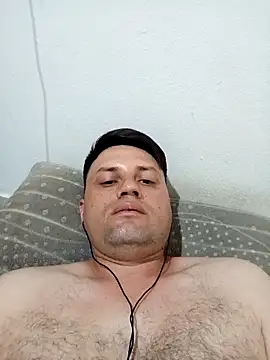 Snapshot of Agusluks_93 chatting on 17, 11, 2025 Agusluks 93 online show from 17, 11, 2025