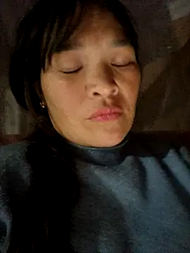 Snapshot of chipu06 chatting on 28, 11, 2025 chipu06 online show from 28, 11, 2025