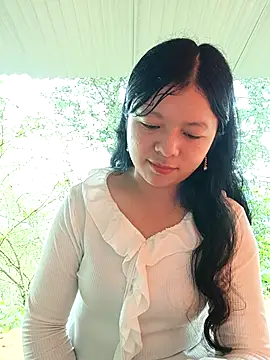 lisa-bae00 online show from 22, 6, 2026