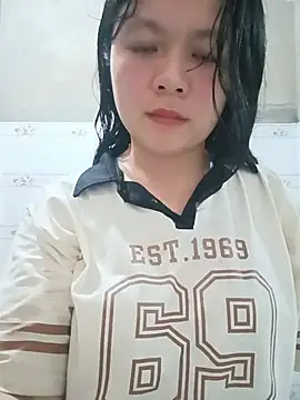 lisa-bae00 online show from 4, 7, 2026
