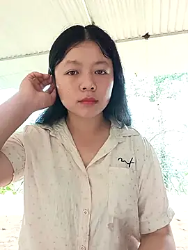 lisa-bae00 online show from 15, 7, 2026