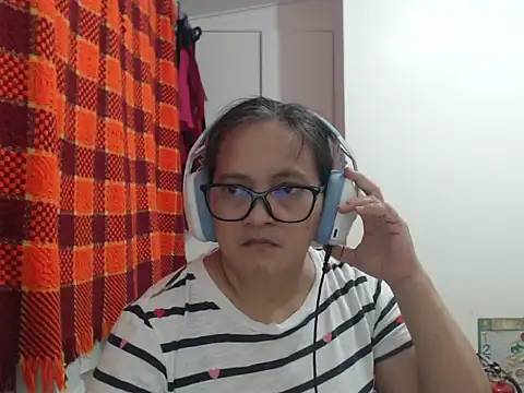 Kinkybela2025 online show from 31, 7, 2026