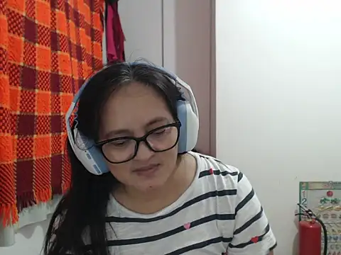 Kinkybela2025 online show from 1, 8, 2026