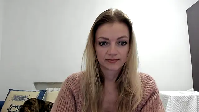 Snapshot of Salionne chatting on 14, 3, 2026 Salionne online show from 14, 3, 2026