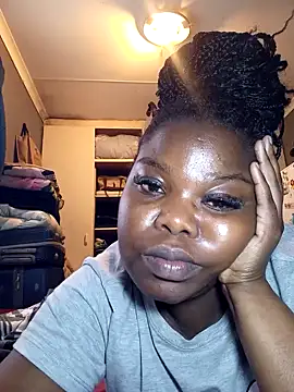 Sweetpieee28 online show from 27, 10, 2025