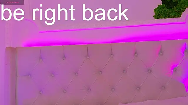 Snapshot of ElisaCharm chatting on 19, 6, 2026 ElisaCharm online show from 19, 6, 2026