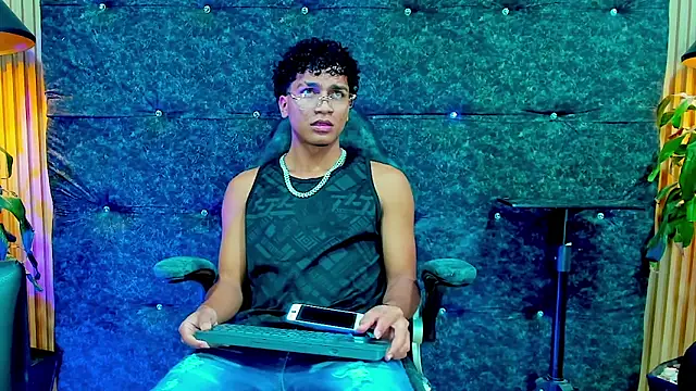 Iaan Dalton  online show from 22, 10, 2025