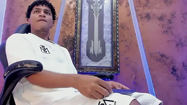 Iaan Dalton  online show from 1, 11, 2025