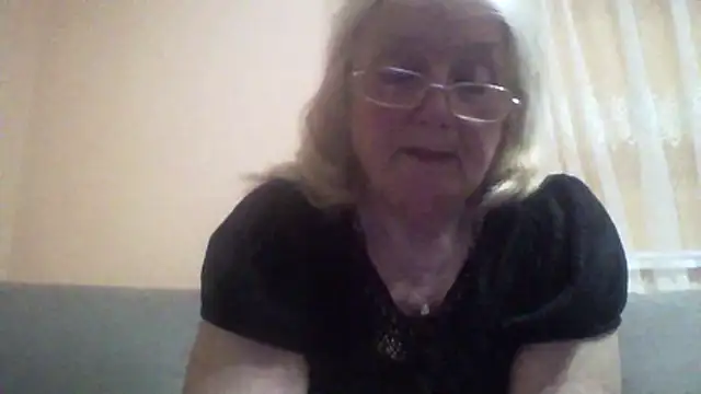 AmyLove353 online show from 30, 4, 2026