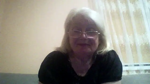 AmyLove353 online show from 4, 5, 2026