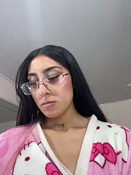 Violeet-Smith online show from 20, 11, 2025