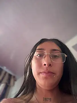 Violeet-Smith online show from 11, 3, 2026