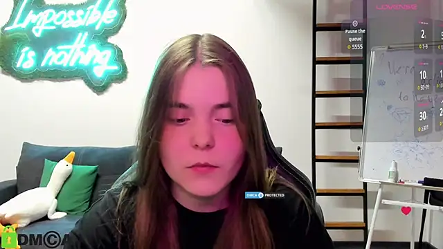 MiraaBloom online show from 10, 11, 2025