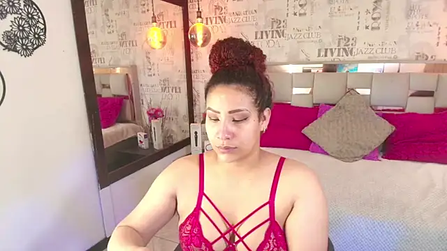 ROZZE MILA online show from 30, 4, 2026