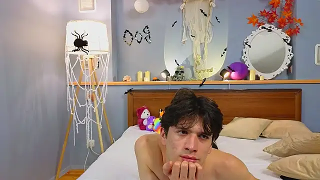 Snapshot of elvano_et chatting on 30, 10, 2025 elvano et online show from 30, 10, 2025