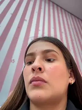 Talia Bonet online show from 7, 2, 2026