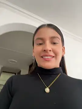 Talia Bonet online show from 8, 7, 2026
