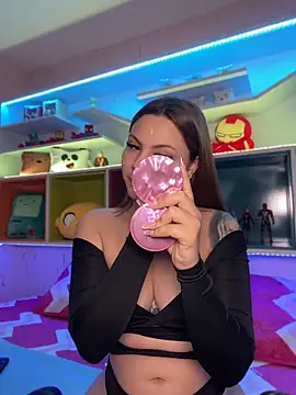 Beella1  online show from 3, 5, 2026