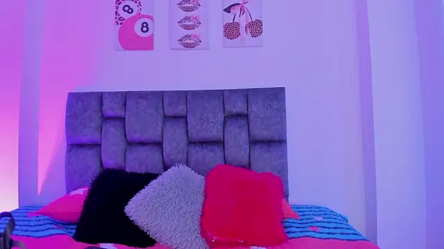 kittymonroe1 online show from 11, 2, 2026