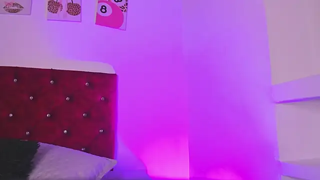 kittymonroe1 online show from 26, 6, 2026