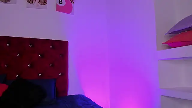 kittymonroe1 online show from 8, 7, 2026