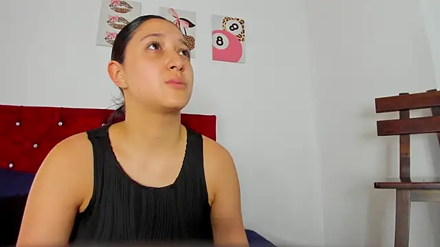 kittymonroe1 online show from 11, 7, 2026
