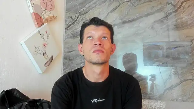 WADE WILSOON2 online show from 25, 10, 2025
