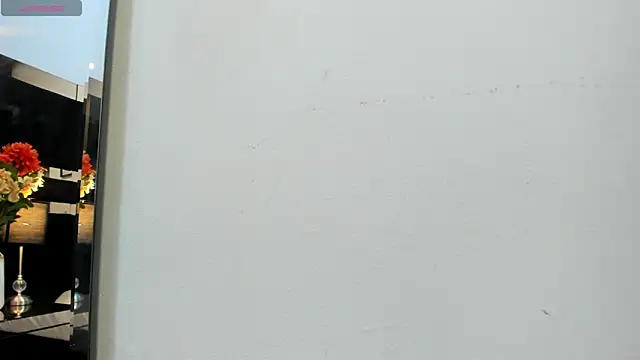 Snapshot of mirandaduboiss chatting on 29, 5, 2026 mirandaduboiss online show from 29, 5, 2026