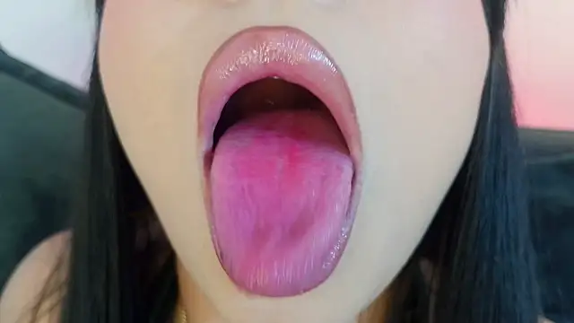 mia roux1 online show from 24, 4, 2026