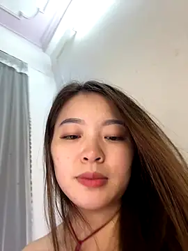 Snapshot of helo-kitty chatting on 9, 11, 2025 helo-kitty online show from 9, 11, 2025